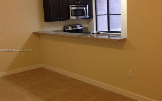 22411 SW 88th Pl #15-26 Cutler Bay, FL 33190