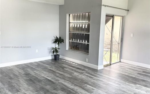 506 Danville Ter Davie, FL 33325