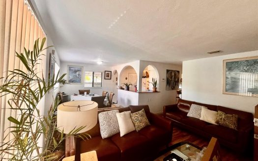 1801 NW 81 Terr,  Miami, FL 33147