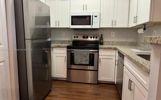 151 SW 117th Ave #9204 Pembroke Pines, FL 33025