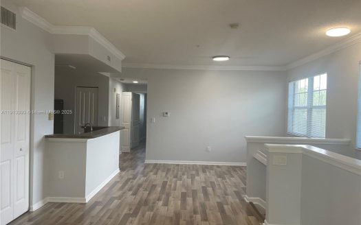 6020 W Sample Rd #308 Coral Springs, FL 33067