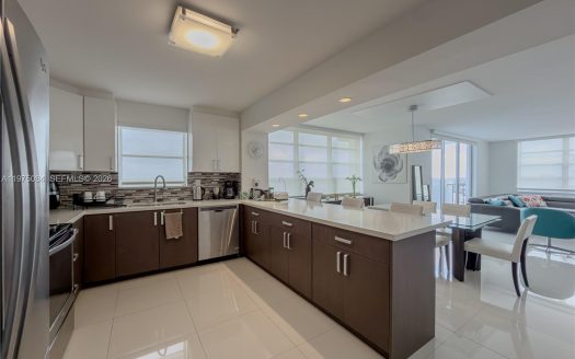 2750 NE 183rd St #2108 Aventura, FL 33160