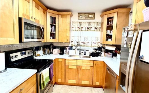 1818 Rodman St #3A Hollywood, FL 33020