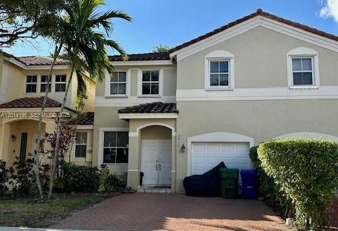 3818 SW 171st Ter Miramar, FL 33027