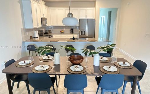 1171 CHALLENGE DR #1171 Davenport, FL 33896