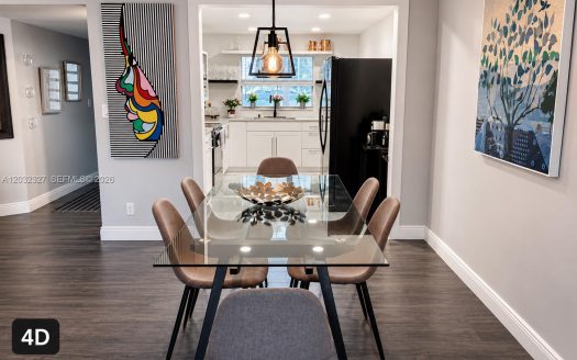 9241 Sunrise Lakes Blvd #109 Sunrise, FL 33322